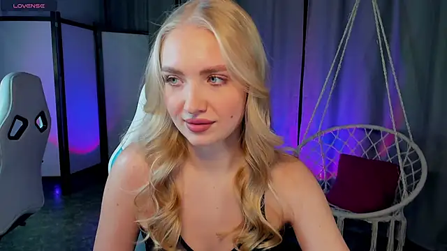 TessaGrays online show from January 2026 02:33:02 PM