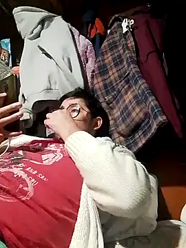 Snapshot of RAJV_ chatting on October 2025 02:45:01 AM RAJV online show from October 2025 02:45:01 AM