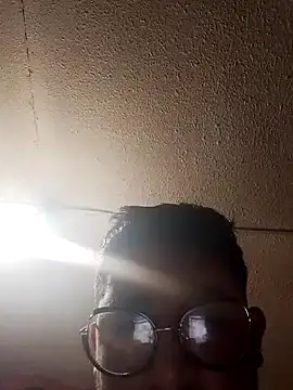 Snapshot of RAJV_ chatting on November 2025 04:17:01 PM RAJV online show from November 2025 04:17:01 PM