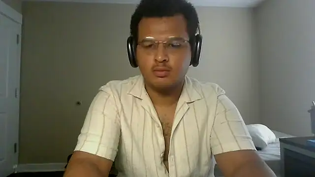 dariandick1026 online show from September 2025 02:00:01 PM