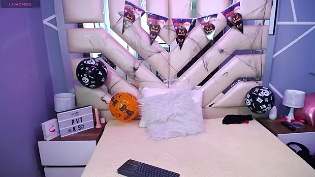 Snapshot of Jazmin_ny chatting on October 2025 01:46:02 PM Jazmin ny online show from October 2025 01:46:02 PM