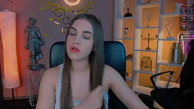 lina fox12 online show from June 2026 12:28:02 PM