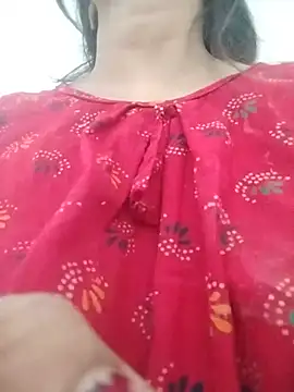 Snapshot of PEEHU-50 chatting on June 2026 01:04:01 AM PEEHU-50 online show from June 2026 01:04:01 AM