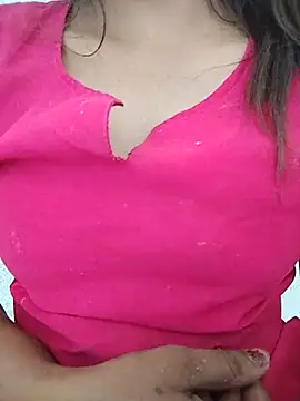 Snapshot of PEEHU-50 chatting on June 2026 02:44:01 AM PEEHU-50 online show from June 2026 02:44:01 AM