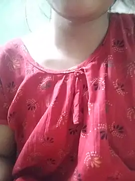 Snapshot of PEEHU-50 chatting on June 2026 01:43:01 AM PEEHU-50 online show from June 2026 01:43:01 AM
