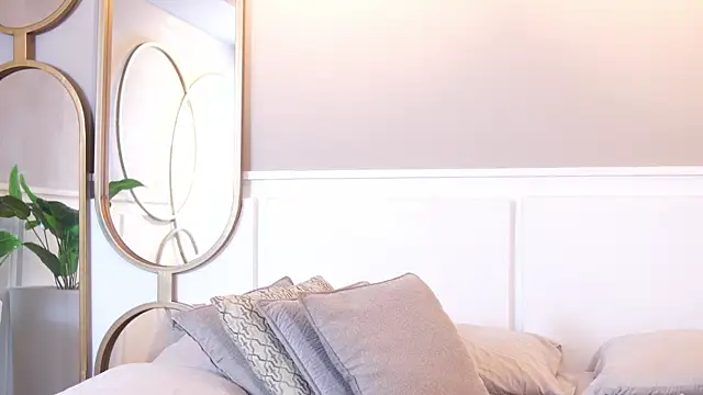 Roxy Vega online show from October 2025 12:14:02 PM