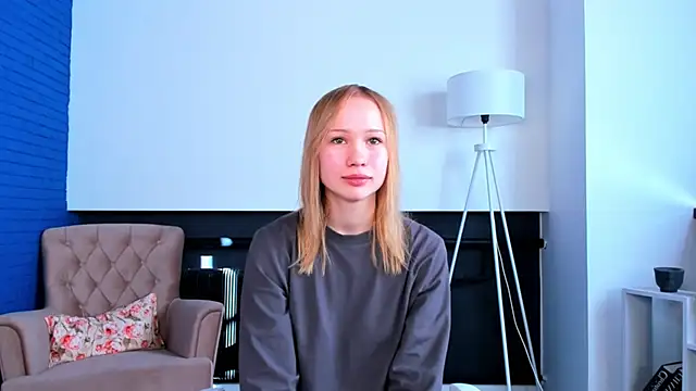 HayleyBessent online show from September 2025 11:37:01 AM