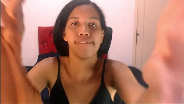 Snapshot of Tainara_ebony chatting on November 2025 07:30:01 AM Tainara ebony online show from November 2025 07:30:01 AM