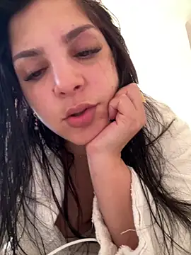 sweet manuella online show from October 2025 02:01:01 PM