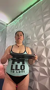 Snapshot of Marianasmitt chatting on November 2025 11:45:01 AM Marianasmitt online show from November 2025 11:45:01 AM