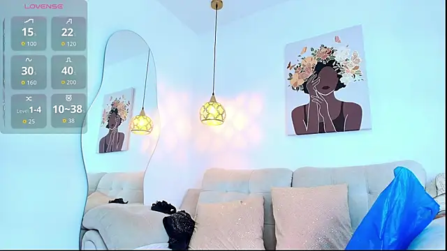 Snapshot of Samara_Smith04 chatting on November 2025 07:24:01 PM Samara Smith04 online show from November 2025 07:24:01 PM