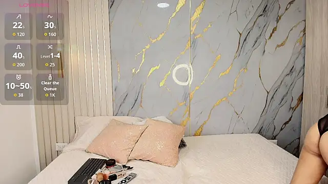 Snapshot of Samara_Smith04 chatting on November 2025 12:26:01 PM Samara Smith04 online show from November 2025 12:26:01 PM