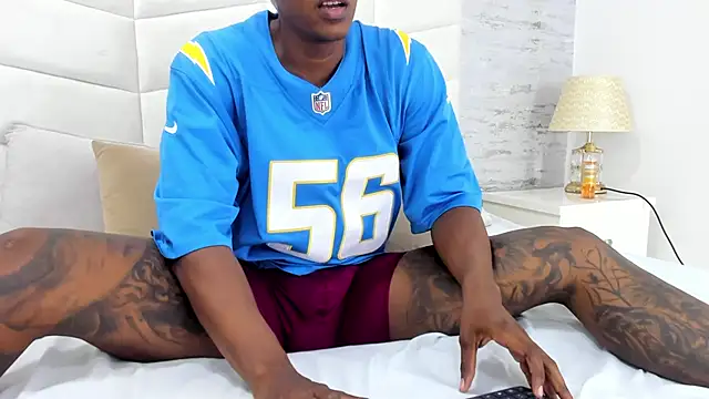 Snapshot of jax_black chatting on October 2025 08:18:02 PM jax black online show from October 2025 08:18:02 PM