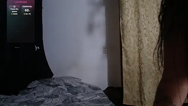 motita lux online show from October 2025 01:27:02 AM