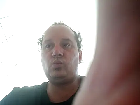 macKnd online show from October 2025 09:43:02 AM