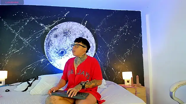 Snapshot of JoaoAndLexy chatting on November 2025 12:51:02 PM JoaoAndLexy online show from November 2025 12:51:02 PM