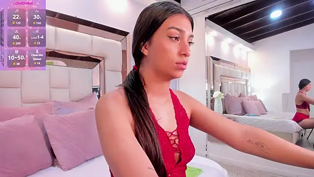 karolgaviriaa online show from October 2025 11:51:02 AM