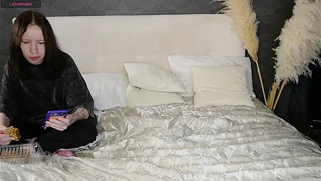 Snapshot of soft_sofi_ chatting on October 2025 08:52:02 PM soft sofi online show from October 2025 08:52:02 PM