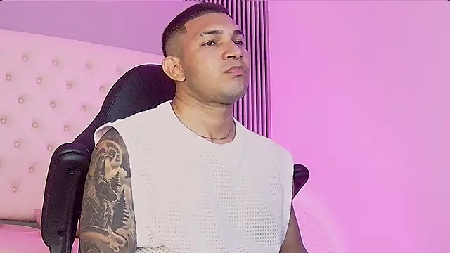 venedic bull online show from October 2025 11:38:02 PM