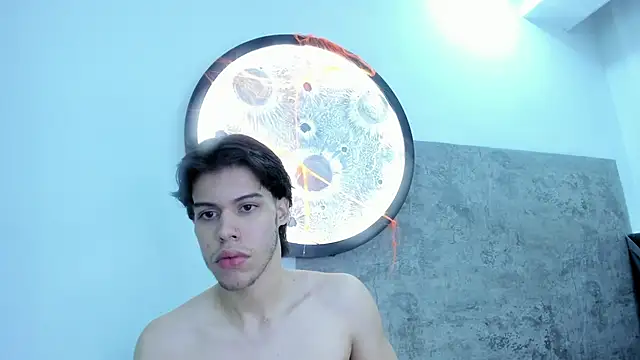 Lucian grey online show from October 2025 04:55:02 AM