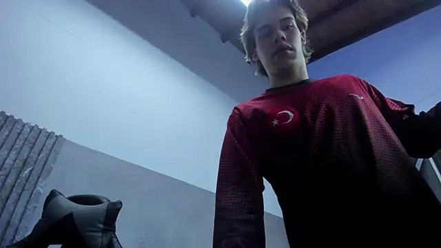 Lucian grey online show from November 2025 04:24:01 AM