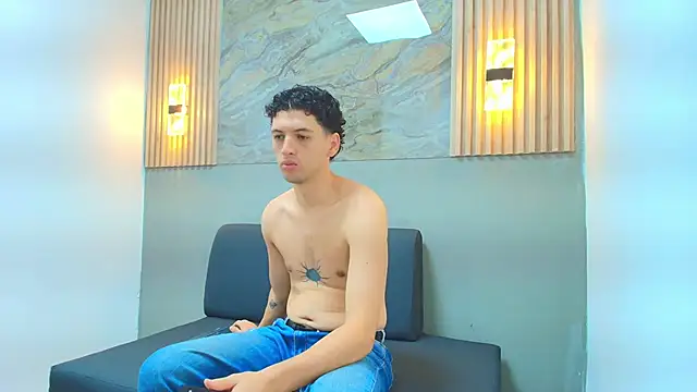 Snapshot of ISRAEL_GRAY chatting on September 2025 07:30:02 PM ISRAEL GRAY online show from September 2025 07:30:02 PM