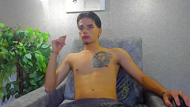 Snapshot of Axelwiliams chatting on November 2025 04:54:02 AM Axelwiliams online show from November 2025 04:54:02 AM