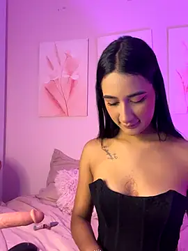 Snapshot of Nikolbrice chatting on October 2025 07:00:01 PM Nikolbrice online show from October 2025 07:00:01 PM