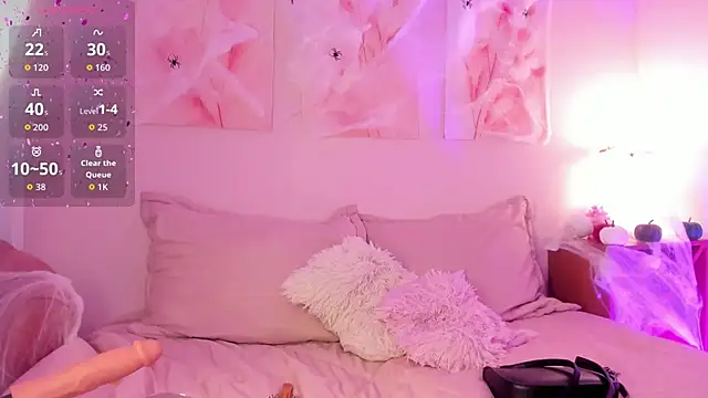 Snapshot of Nikolbrice chatting on October 2025 07:14:02 PM Nikolbrice online show from October 2025 07:14:02 PM