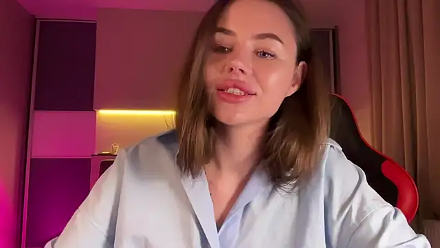 AlmaryKim online show from January 2025 09:45:01 PM