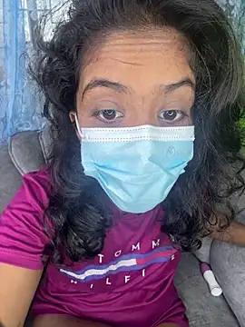 Snapshot of SukiyamaAsia chatting on November 2025 07:30:01 AM SukiyamaAsia online show from November 2025 07:30:01 AM