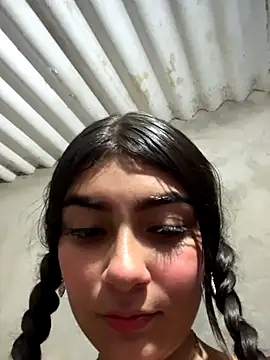 Sweed-virgin-pussy online show from November 2025 01:25:02 AM