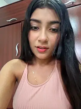 Sweed-virgin-pussy online show from April 2026 07:58:01 PM