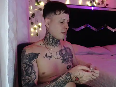 Snapshot of monster_Dickdr chatting on November 2025 11:57:02 PM monster Dickdr online show from November 2025 11:57:02 PM