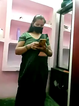 Bhabhi jaan10 online show from October 2025 04:24:02 PM