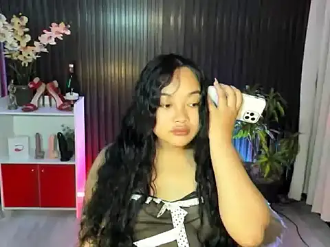 Snapshot of UrFavouriteCravings chatting on October 2025 03:45:02 AM UrFavouriteCravings online show from October 2025 03:45:02 AM