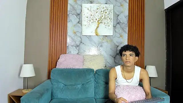 VERY HOT GUYS online show from April 2026 07:18:01 AM