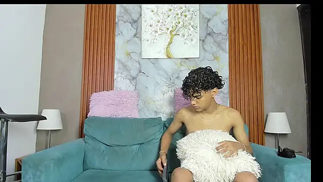VERY HOT GUYS online show from June 2026 07:14:02 AM