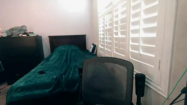 youngasianboy2007 online show from October 2025 10:52:02 PM