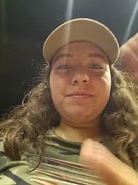 annyaparis online show from January 2026 10:52:01 PM