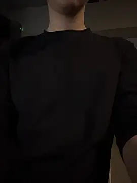 Snapshot of LiamMyst chatting on October 2025 02:12:02 AM LiamMyst online show from October 2025 02:12:02 AM