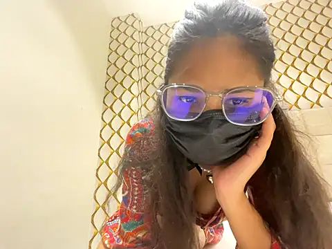 Snapshot of dubyzubygirl chatting on October 2025 05:03:01 PM dubyzubygirl online show from October 2025 05:03:01 PM