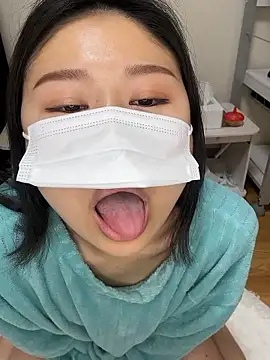 mia2 jp online show from April 2026 10:26:02 PM