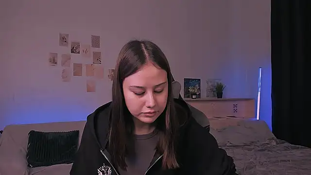 Snapshot of adelle046 chatting on October 2025 10:49:02 AM adelle046 online show from October 2025 10:49:02 AM