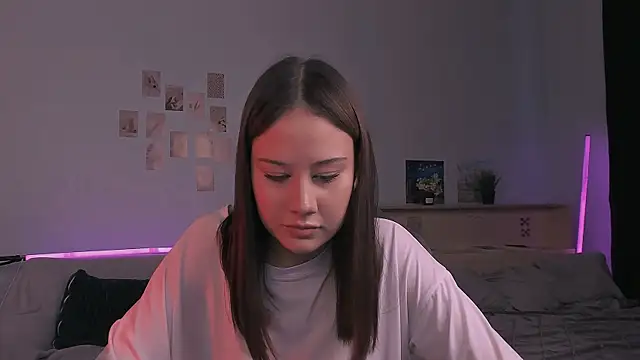 Snapshot of adelle046 chatting on November 2025 11:01:02 AM adelle046 online show from November 2025 11:01:02 AM