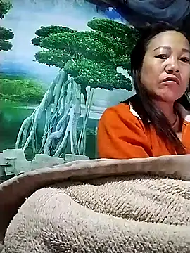 Snapshot of asakaka chatting on October 2025 11:05:02 PM asakaka online show from October 2025 11:05:02 PM