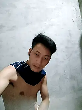 Uh-em95 online show from October 2025 03:21:02 PM