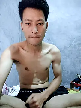 Uh-em95 online show from October 2025 01:28:01 AM