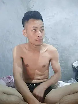 Uh-em95 online show from October 2025 04:16:02 AM