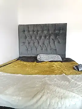 MissBubbles04 online show from October 2025 08:59:02 AM